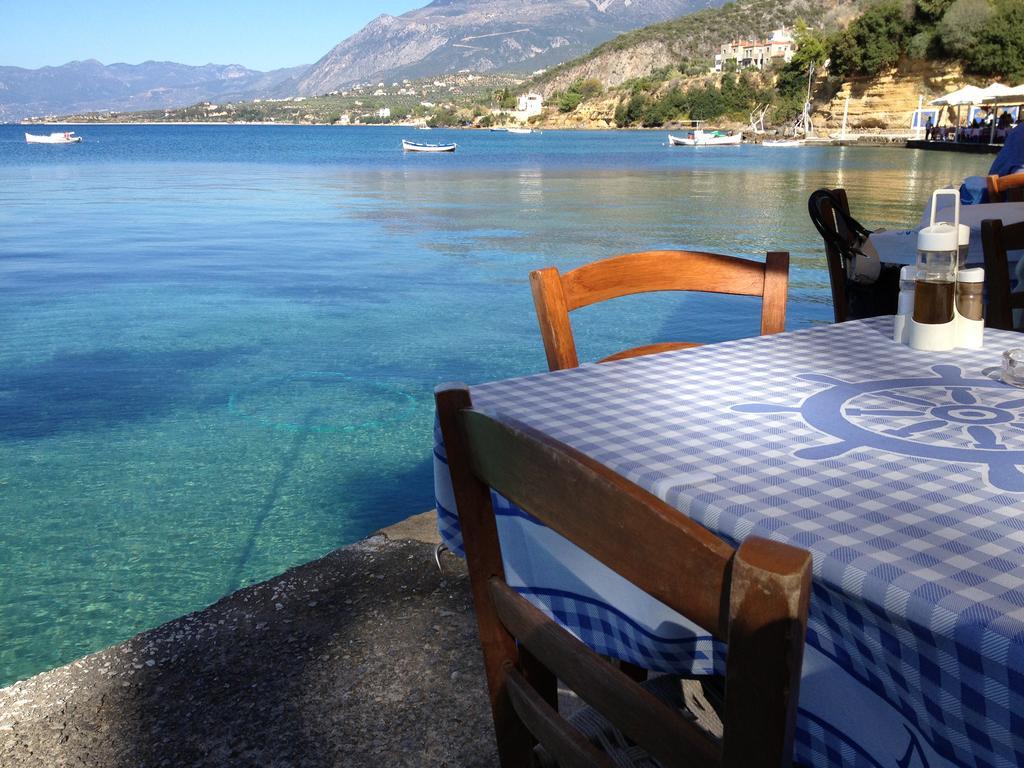 Verga Apartments & Suites Καλαμάτα Εξωτερικό φωτογραφία